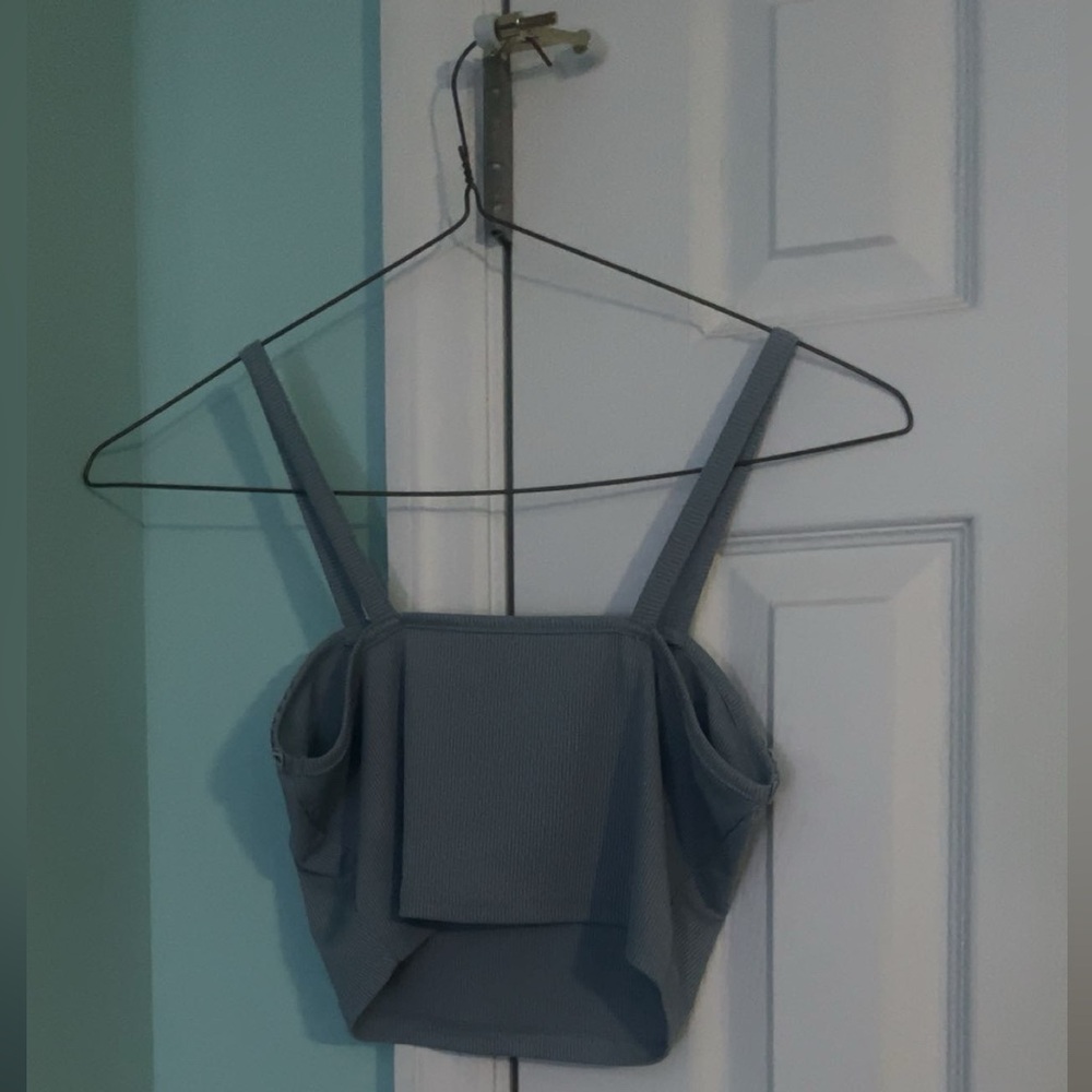 No brand tank